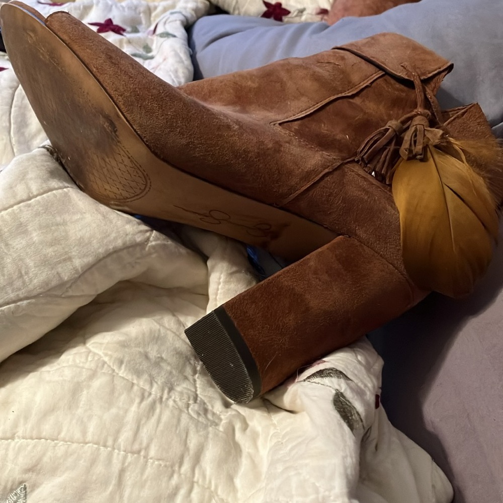 2/$40 Jessica Simpson Suede Ankle Boots with Tassel Detail Side Zipper Open Toe - Picture 7 of 8